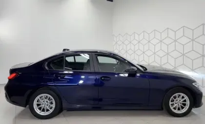 Photo 91 BMW Serie 3 318d 150 ch BVA8