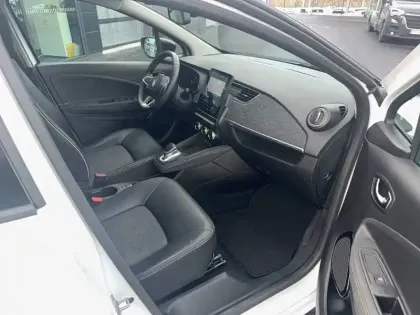 Photo 11 Renault Zoé Zoe R135 - MY22