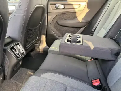 Photo 12 Volvo Xc40  B3 163 ch DCT7