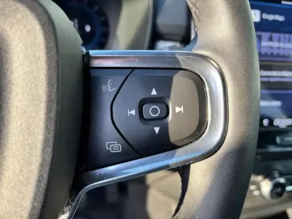 Photo 19 Volvo Xc40  B3 163 ch DCT7