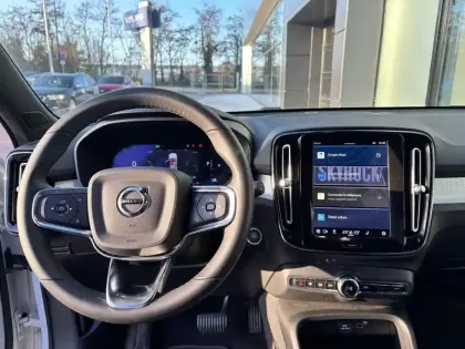 Photo 16 Volvo Xc40  B3 163 ch DCT7