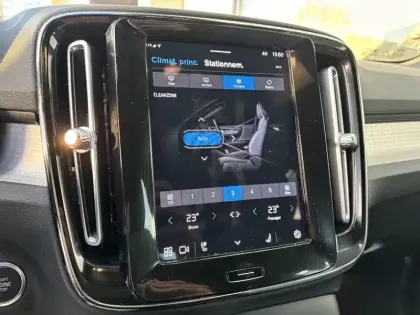 Photo 26 Volvo Xc40  B3 163 ch DCT7