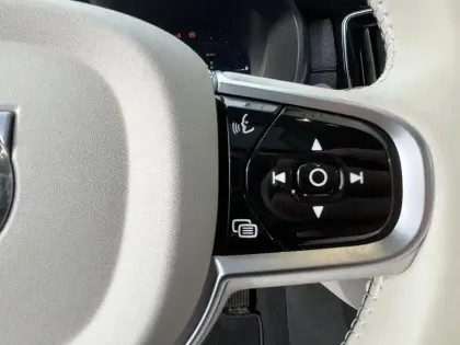 Photo 21 Volvo Xc90  T8 AWD Hybride Rechargeable 455 ch Geartronic 8 7pl