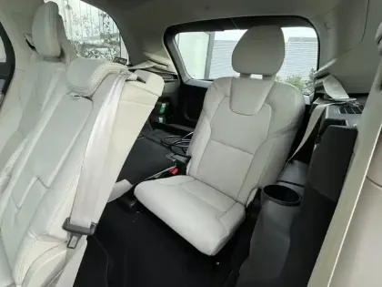 Photo 13 Volvo Xc90  T8 AWD Hybride Rechargeable 455 ch Geartronic 8 7pl