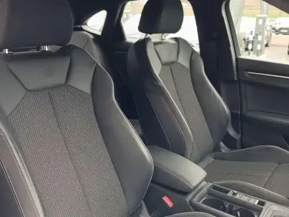 Photo 20 Audi Q3  Sportback 45 TFSIe  245 ch S tronic 6