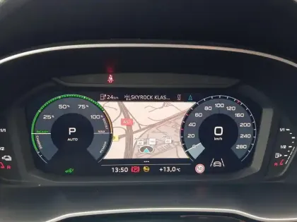 Photo 16 Audi Q3  Sportback 45 TFSIe  245 ch S tronic 6