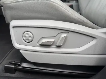 Photo 14 Audi Q5  Sportback 50 TFSIe 299 S tronic 7 Quattro