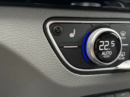 Photo 16 Audi Q5  Sportback 50 TFSIe 299 S tronic 7 Quattro