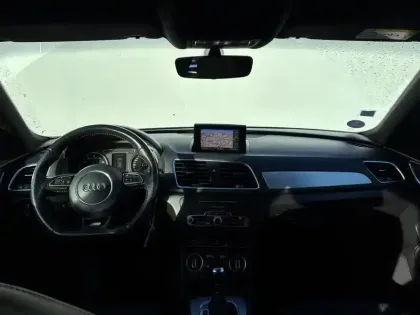 Photo 10 Audi Q3  35 TFSI 150 ch