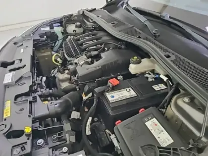 Photo 14 Peugeot 208  PureTech 75 S&S BVM5