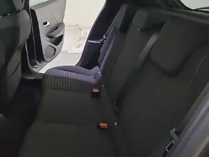 Photo 11 Peugeot 208  PureTech 75 S&S BVM5