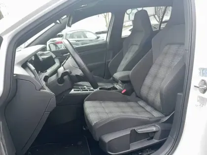 Photo 7 Volkswagen Golf  1.4 Hybrid Rechargeable OPF 245 DSG6