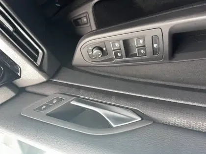 Photo 11 Volkswagen Golf  1.4 Hybrid Rechargeable OPF 245 DSG6