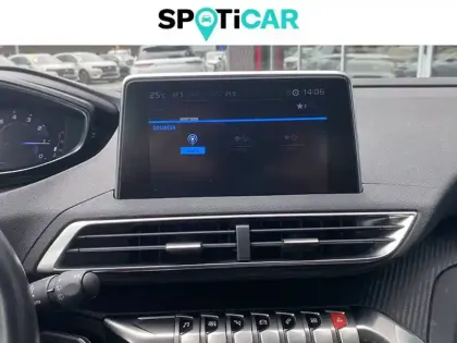 Photo 85 Peugeot 3008  1.2 Puretech 130ch S&S BVM6