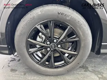 Photo 8 Audi Q3  35 TDI 150 ch S tronic 7