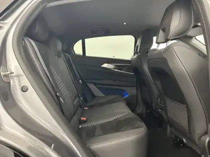 Photo 24 Renault Rafale  E-Tech full hybrid 200 ch