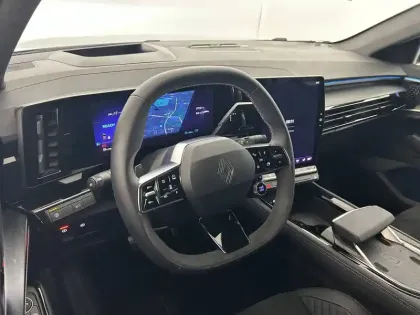 Photo 18 Renault Rafale  E-Tech full hybrid 200 ch