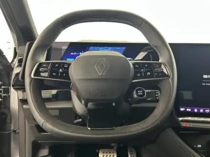 Photo 23 Renault Rafale  E-Tech full hybrid 200 ch