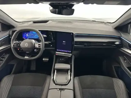 Photo 34 Renault Rafale  E-Tech full hybrid 200 ch