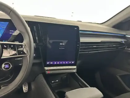 Photo 20 Renault Rafale  E-Tech full hybrid 200 ch