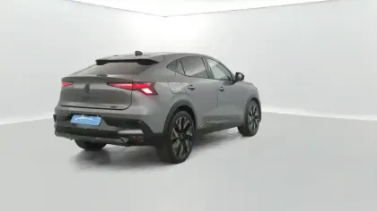 Photo 13 Renault Rafale  E-Tech full hybrid 200 ch