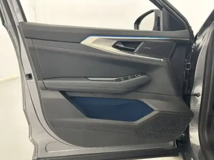 Photo 19 Renault Rafale  E-Tech full hybrid 200 ch