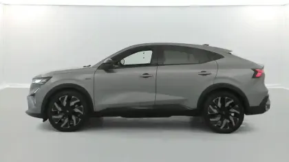 Photo 10 Renault Rafale  E-Tech full hybrid 200 ch