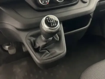 Photo 12 Renault Trafic  L1 dCi 150 Energy S&S