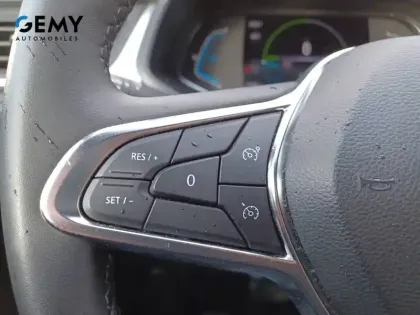 Photo 55 Renault Captur  E-Tech full hybrid 145