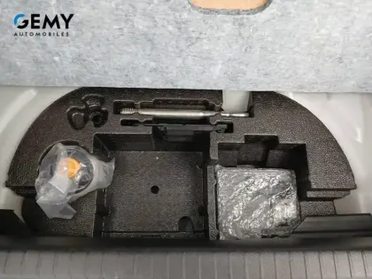 Photo 20 Peugeot 208  Electrique 50 kWh 136ch