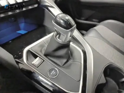 Photo 16 Peugeot 3008  1.2 Puretech 130ch S&S BVM6