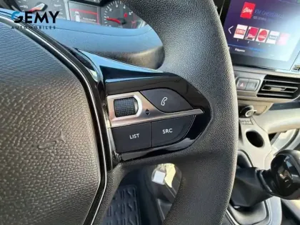 Photo 13 Peugeot Partner  FOURGON STANDARD 650 KG BLUEHDI 100 S&S BVM5