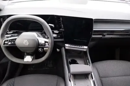 Photo 8 Renault Austral  full hybrid E-Tech 200 ch