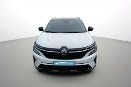 Photo 7 Renault Espace  E-Tech full hybrid 200 GSR2
