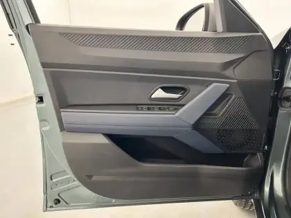 Photo 10 Dacia Duster  Hybrid 140