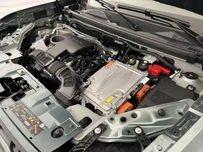 Photo 21 Dacia Duster  Hybrid 140