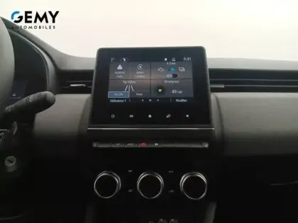 Photo 13 Renault Clio  E-Tech full hybrid 145 ch GSR2