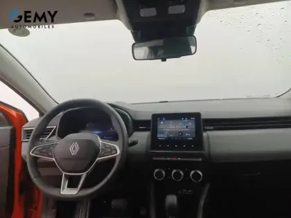 Photo 7 Renault Clio  E-Tech full hybrid 145 ch GSR2