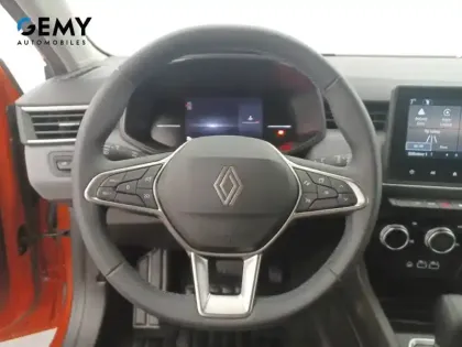 Photo 12 Renault Clio  E-Tech full hybrid 145 ch GSR2