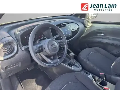 Photo 10 Toyota Aygo  X Hybride 116h