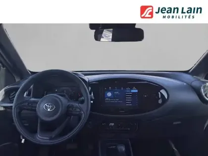 Photo 17 Toyota Aygo  X Hybride 116h