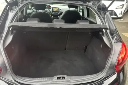 Photo 35 Peugeot 208  PureTech 110ch S&S BVM6