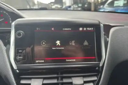 Photo 42 Peugeot 208  PureTech 110ch S&S BVM6