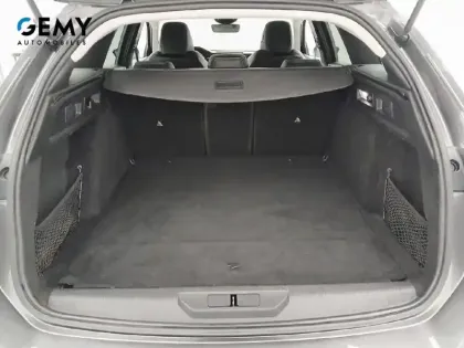 Photo 22 Peugeot 308  SW PHEV 180 e-EAT8