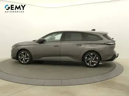 Photo 35 Peugeot 308  SW PHEV 180 e-EAT8