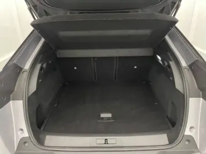 Photo 76 Peugeot 3008  Hybrid 145 e-DCS6