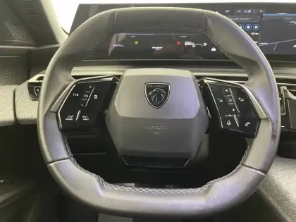 Photo 22 Peugeot 3008  Hybrid 136 e-DCS6