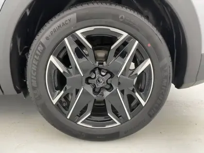 Photo 15 Peugeot 3008  Hybrid 136 e-DCS6