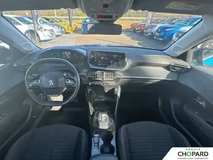 Photo 33 Peugeot 208  Electrique 50 kWh 136ch