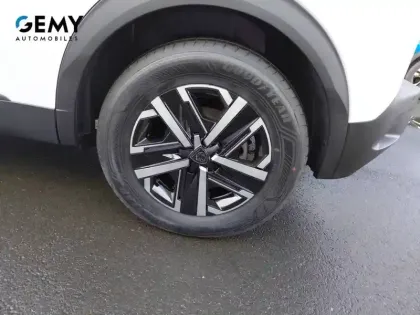 Photo 10 Peugeot 2008  Electrique 54 kWh 156 ch